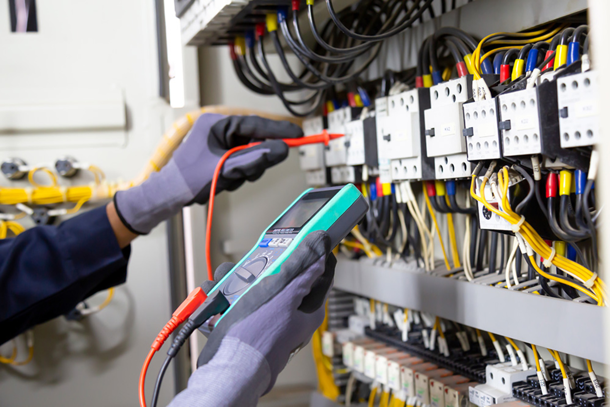 E-Prüfung bei Elektroprojekt Ertl in Schwandorf